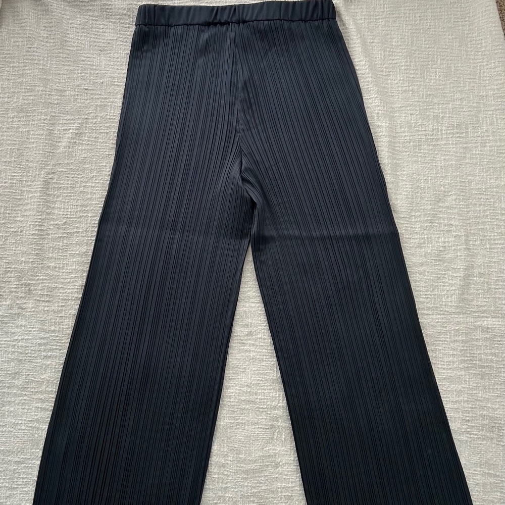 Lafayette 148 Accordion Pleat Pants - Midnight Blue